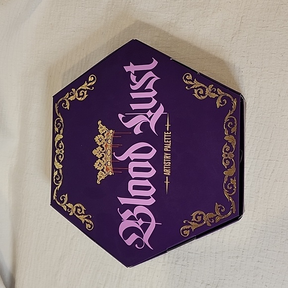 Blood Lust Eyeshadow Palette - Picture 7 of 7